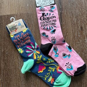 NEW! Blue Q Pink 'Queen of Damn Near Everything' & Navy Floral Crew Socks